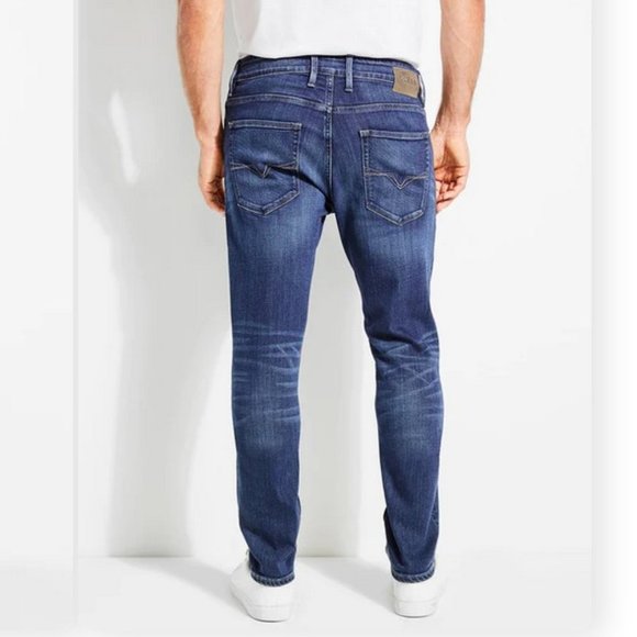 Guess Men's Slim Tapered - Picture 4 of 9